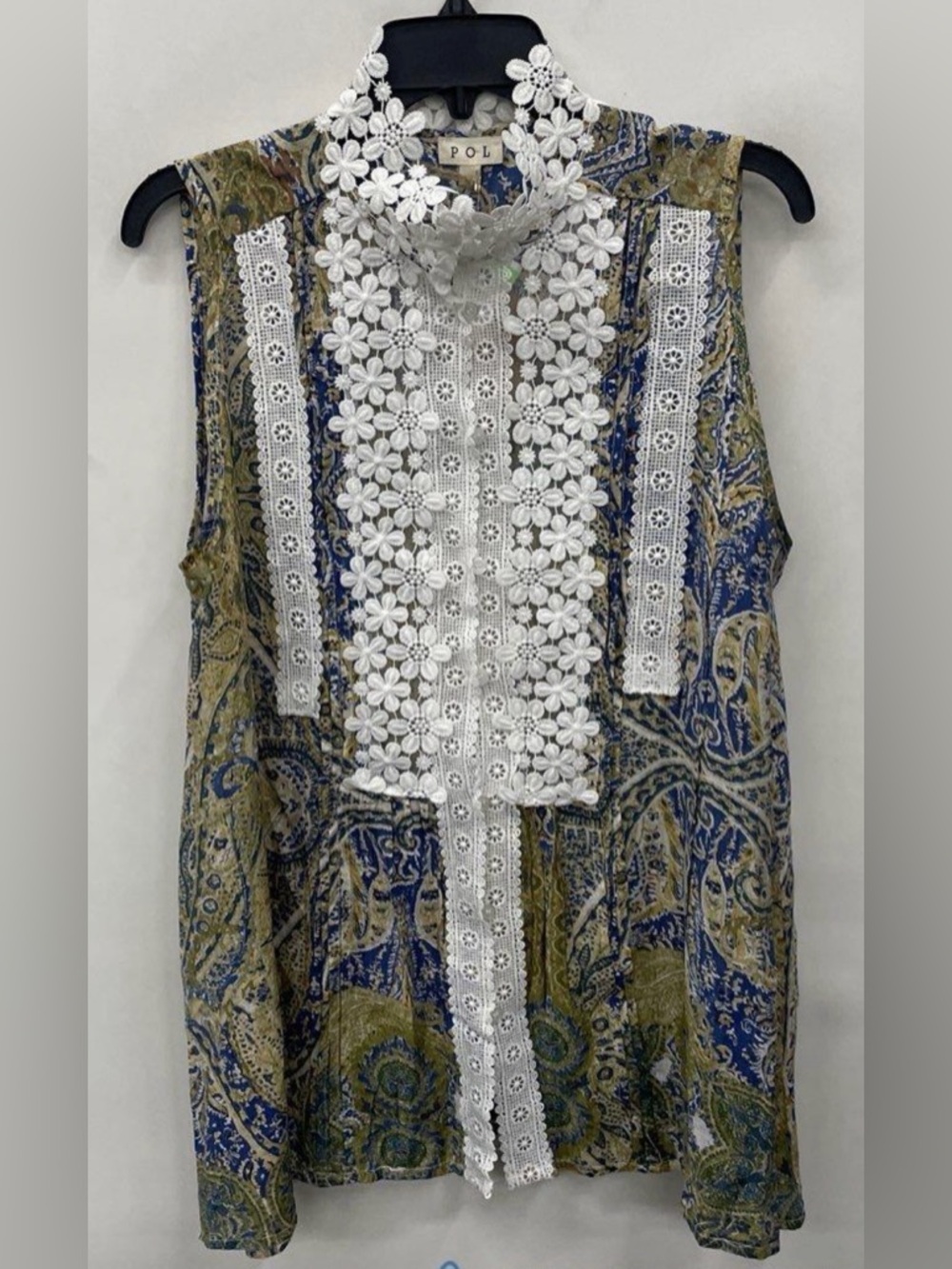 NWT POL Paisley Lace-Front Sleeveless Blouse in Blue and Olive.   SIZE L